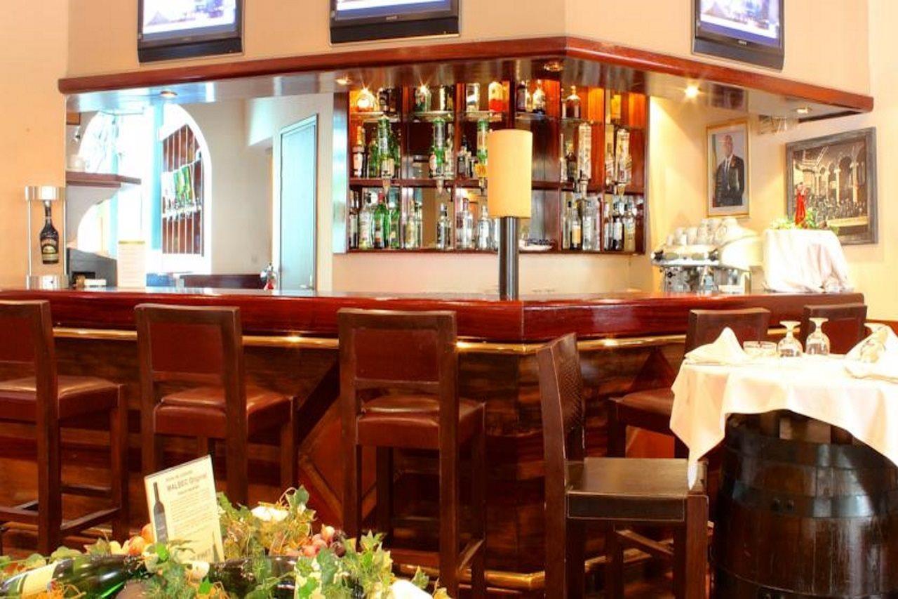 فندق Cafe De Rome داكاغْ المظهر الخارجي الصورة